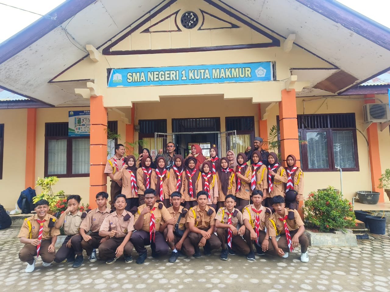 Pelepasan Kontingen Pramuka SMAN 1 Kuta Makmur untuk Mengikuti Lomba di Samudra