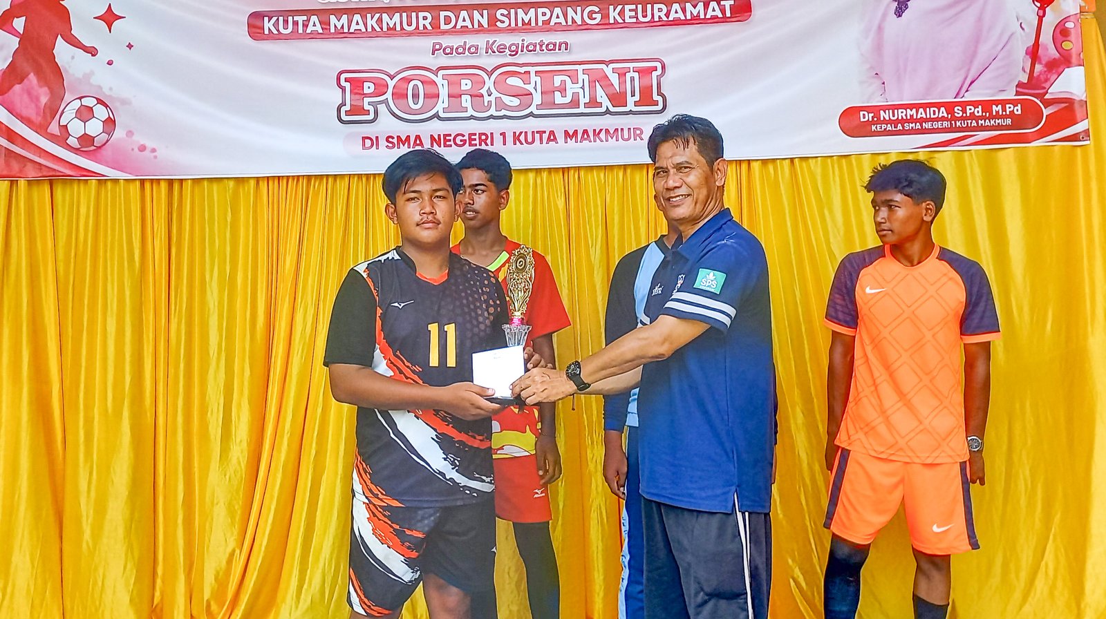 SMP Negeri 1 Kuta Makmur Raih Juara 1 Voli di PORSENI SMANSAKU 2026